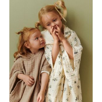 Vannipontšo Ponyo - Dear April