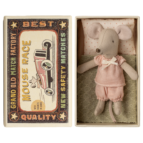 Väike Õde tikutoosis (AW25)