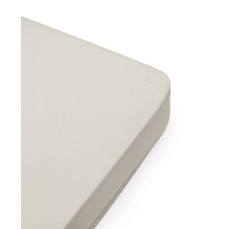 Kummiga voodilina Idun - Dear April